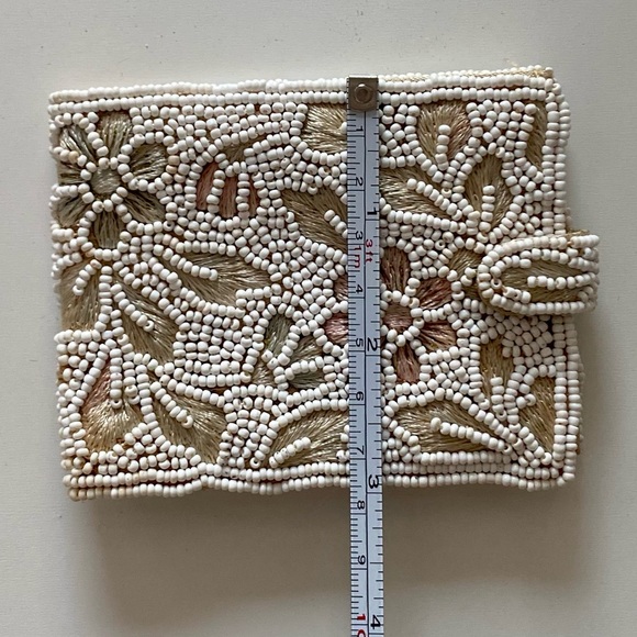 Beaded wallet - Picture 7 of 8